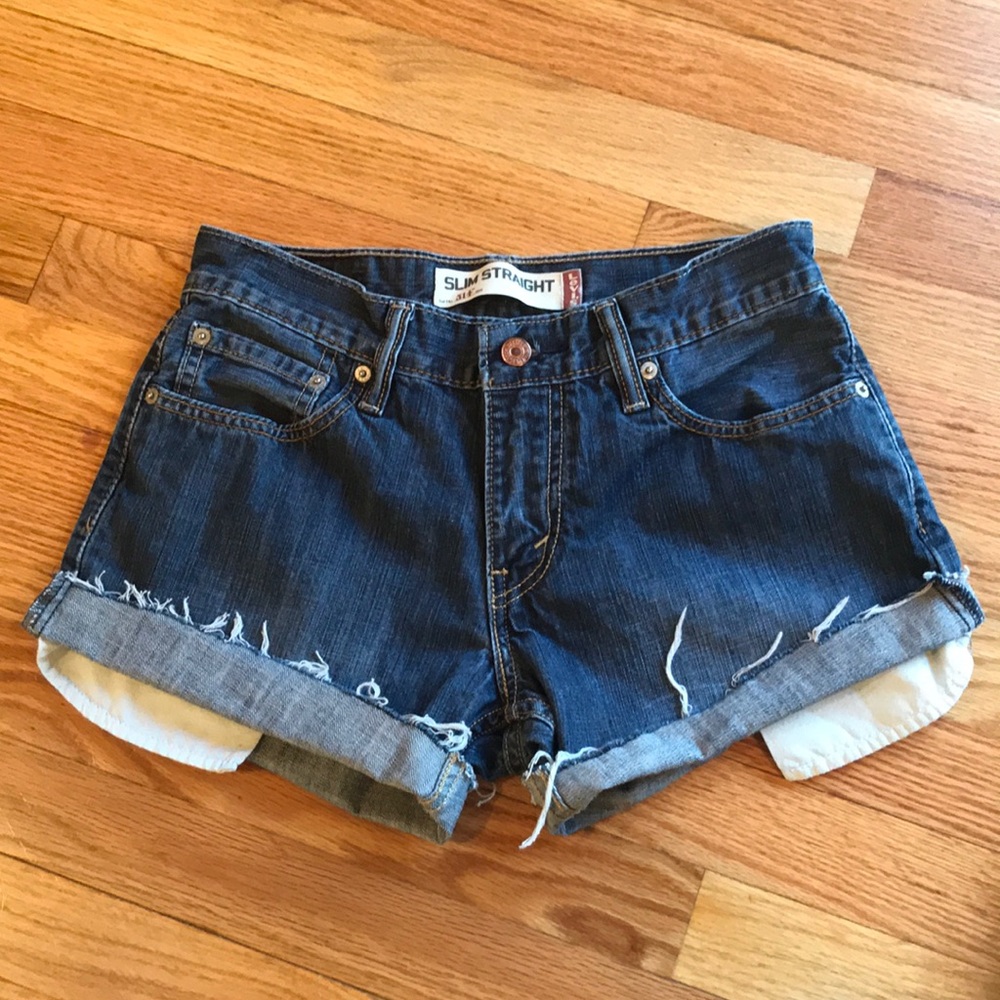 SOLD Levi cutoffs - Picture 2 of 3